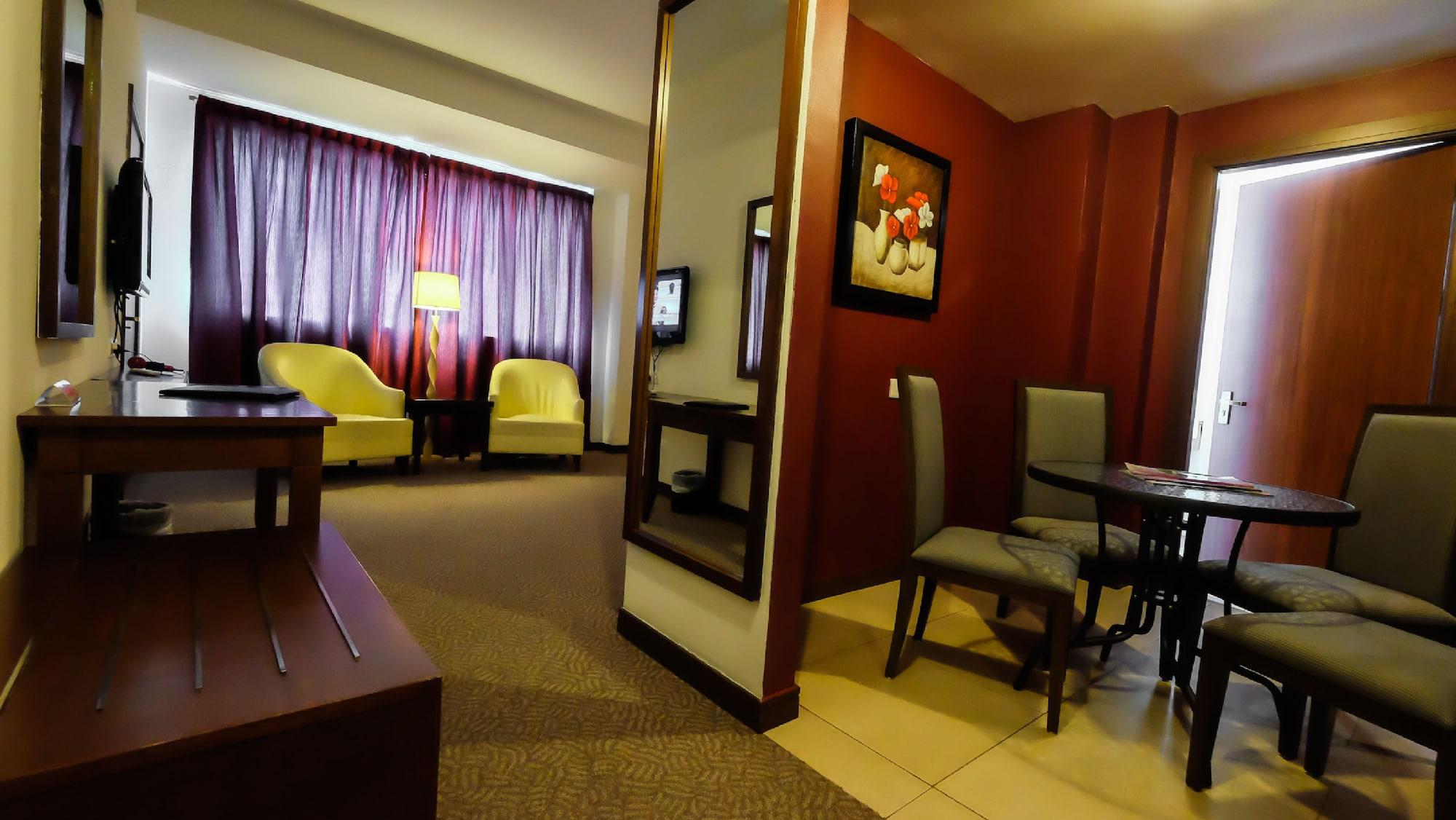 Times Hotel Brunei Μπαντάρ Σερί Μπεγκαβάν Εξωτερικό φωτογραφία