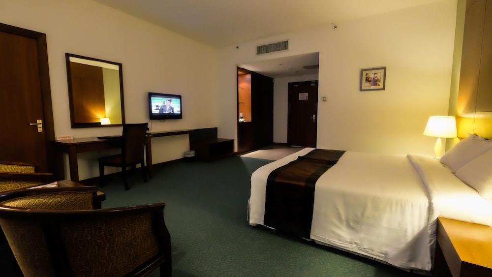 Times Hotel Brunei Μπαντάρ Σερί Μπεγκαβάν Εξωτερικό φωτογραφία